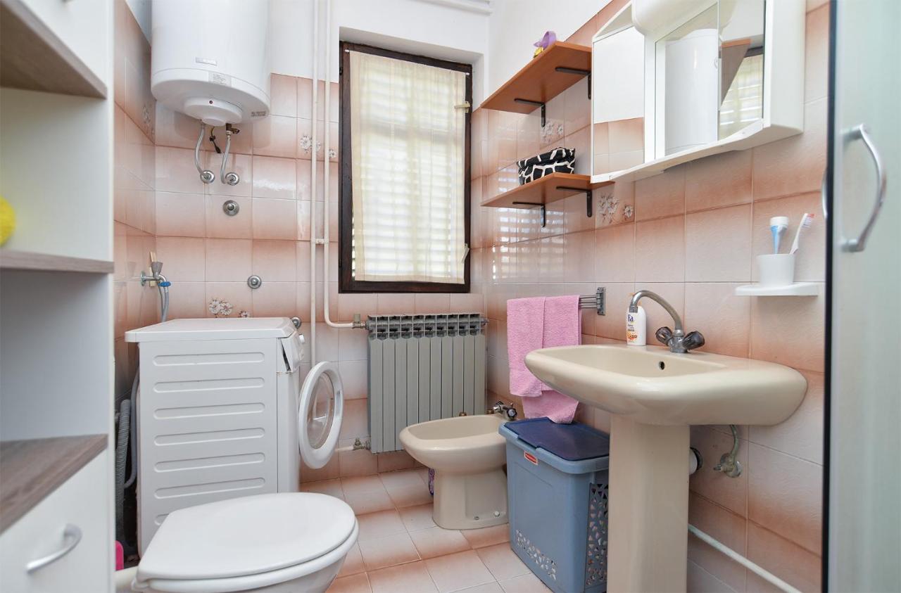 Apartments Danijel 1956 プーラ エクステリア 写真