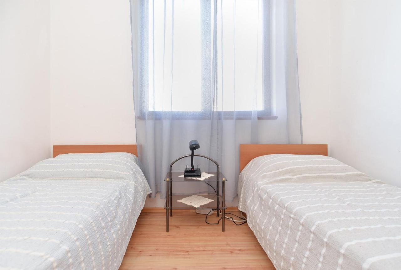 Apartments Danijel 1956 プーラ エクステリア 写真