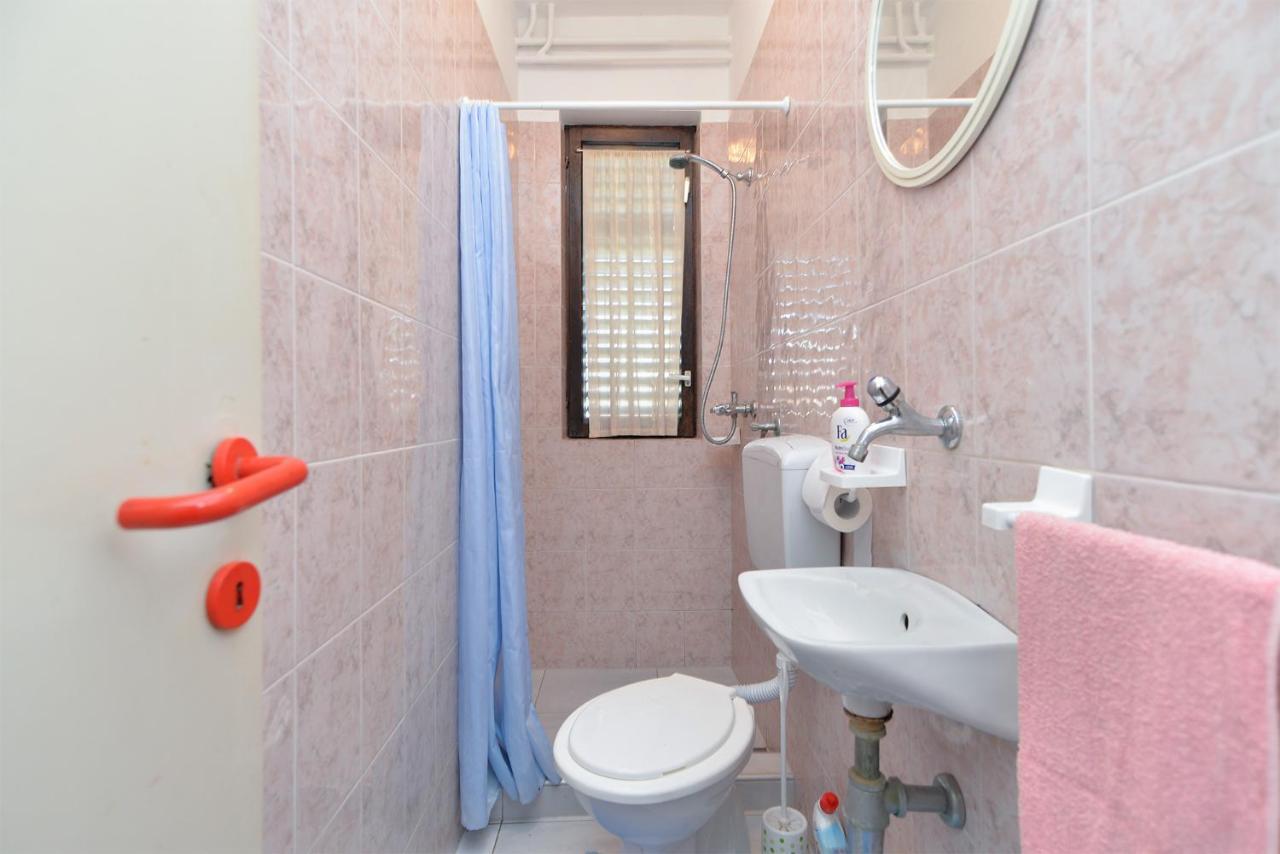 Apartments Danijel 1956 プーラ エクステリア 写真